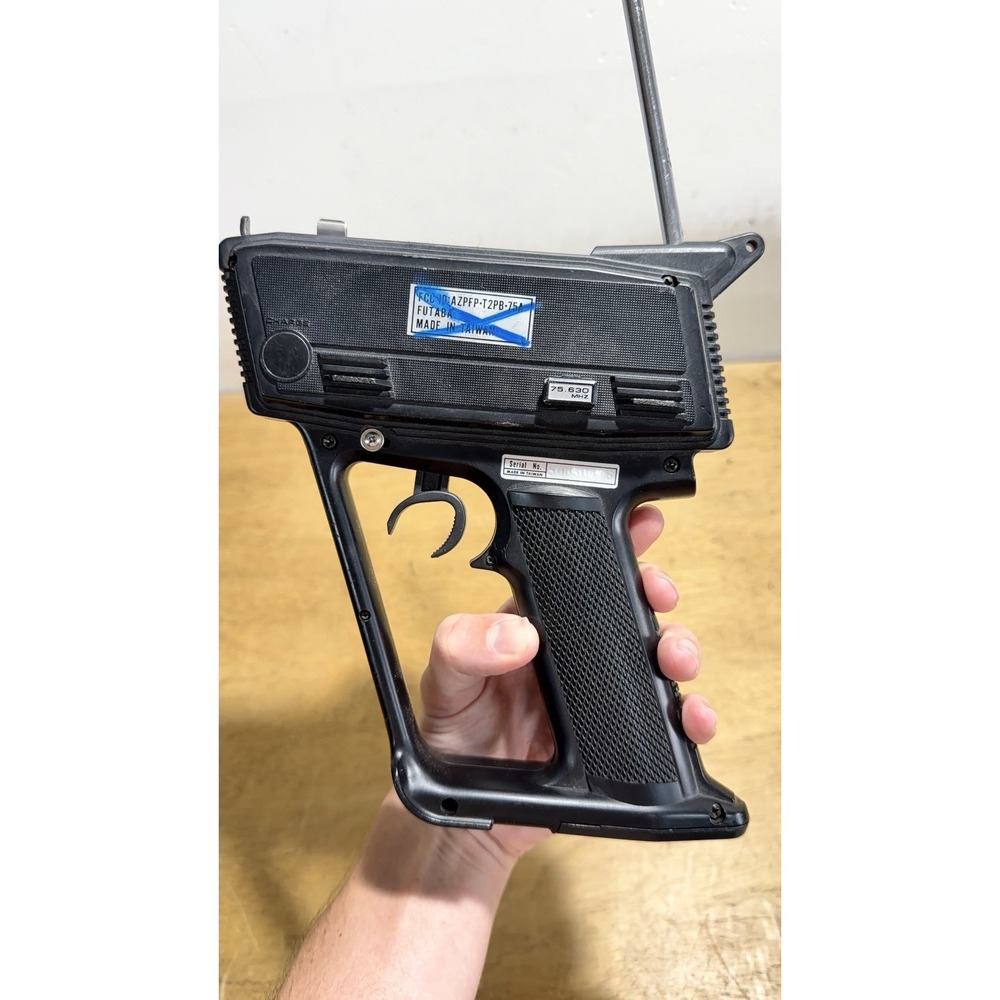 Vintage Futaba Magnum Sport FP-T2PB RC Radio Control Transmitter 75MHz Tested - Picture 6 of 10